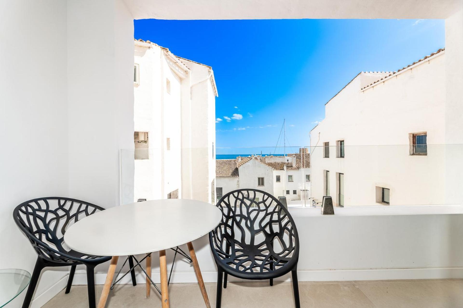 Apartment Modern 2b In The Heart Of Puerto Banus *